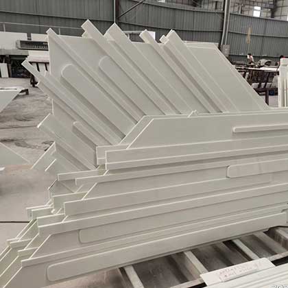 تكسية الجدران الزجاجية النانوية