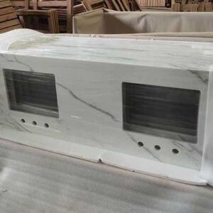 كونترتوب كلكتا من الزجاج النانوي الأبيض